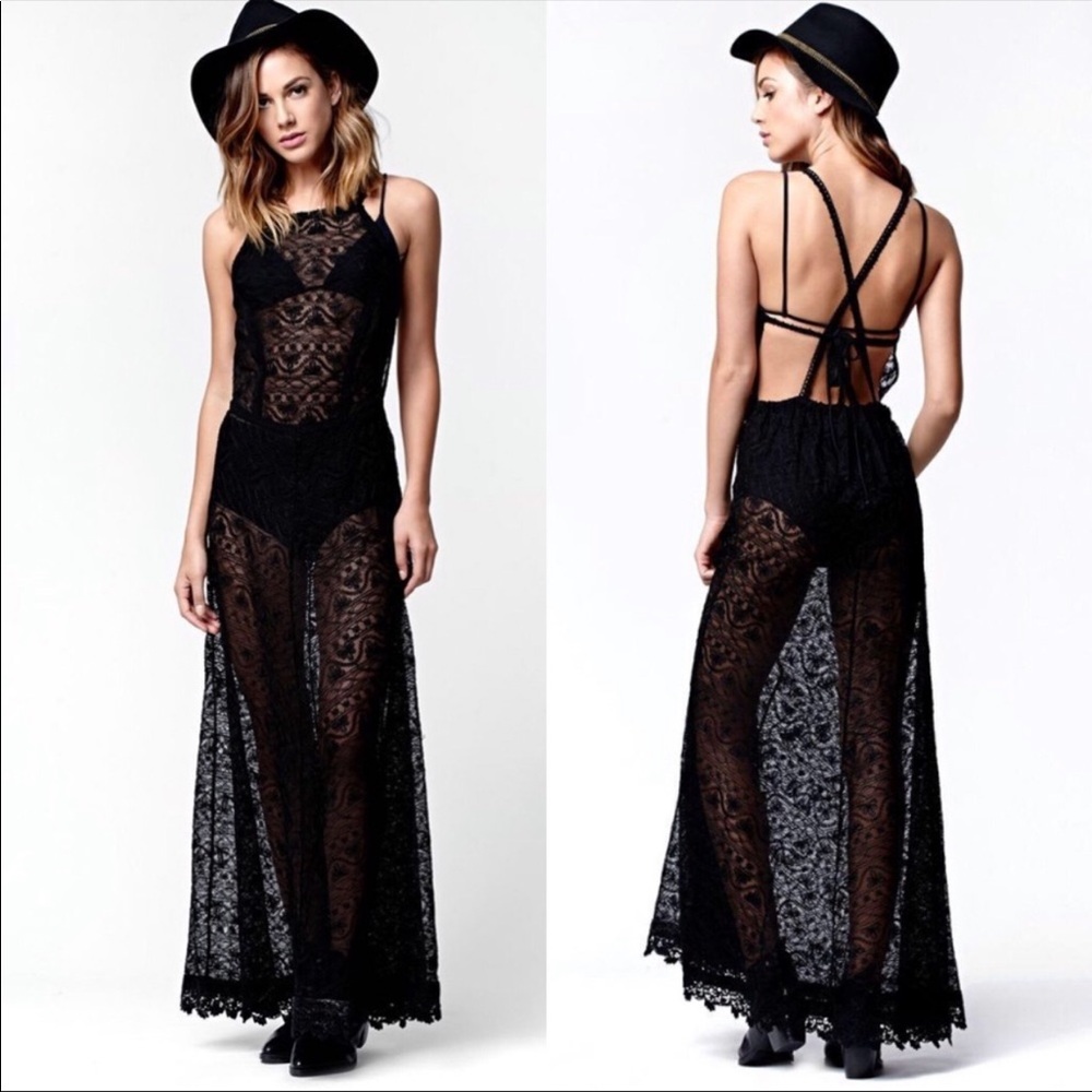 Kendall & kylie black lace maxi dress